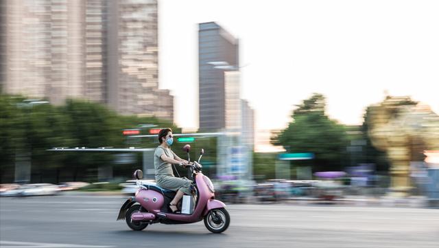 賺錢行業(yè)排行榜前十名賺錢行業(yè)排行榜前十名2021插圖1